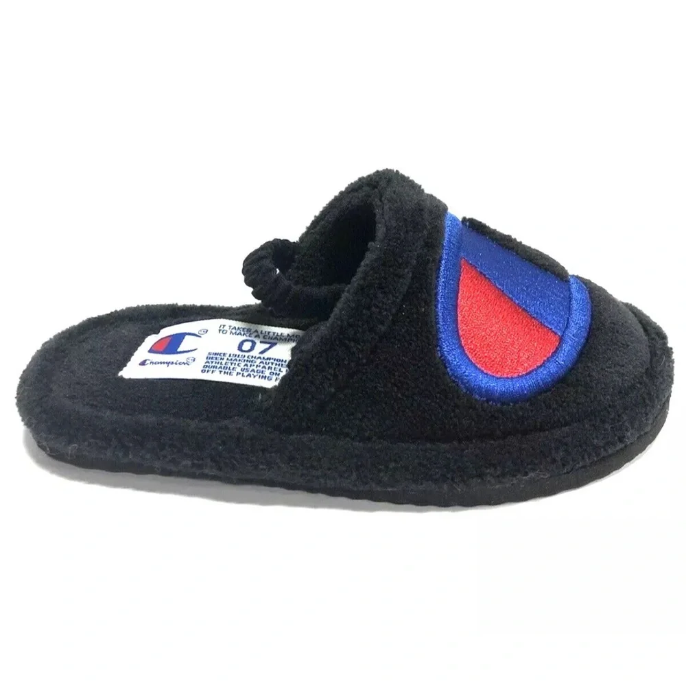 Champion Toddlers’ Sleepover Black Slippers, Boys’ Size 7.